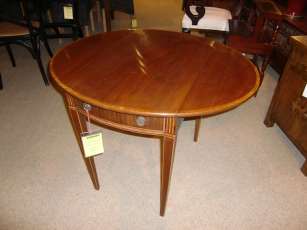 Beistelltisch oval Mahagoni antik Edwardian Inlaid Pembroke Table
